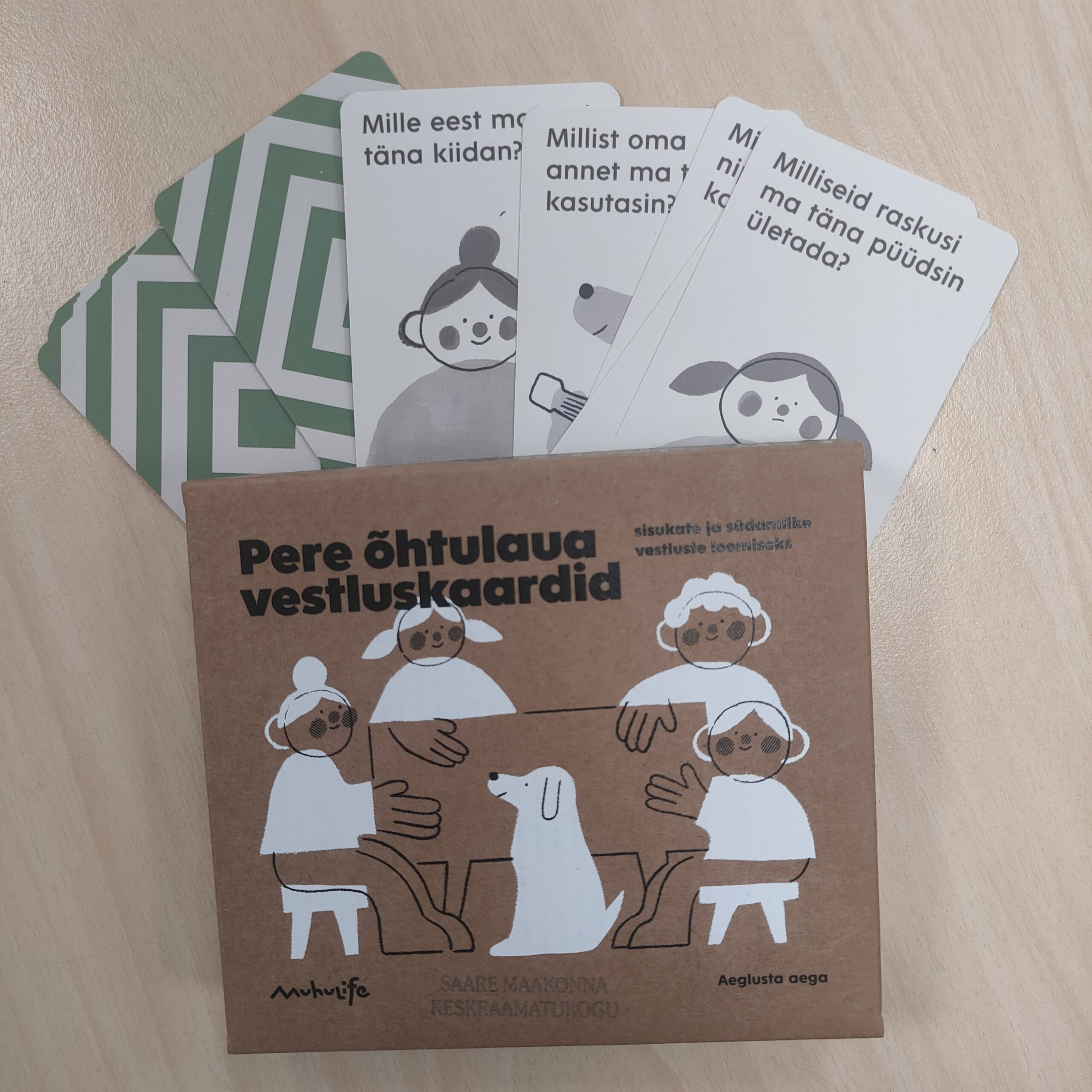 Pere õhtulaua vestluskaardid